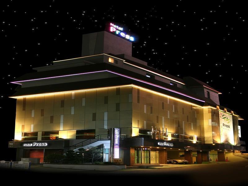 Press Hotel Busan Luaran gambar